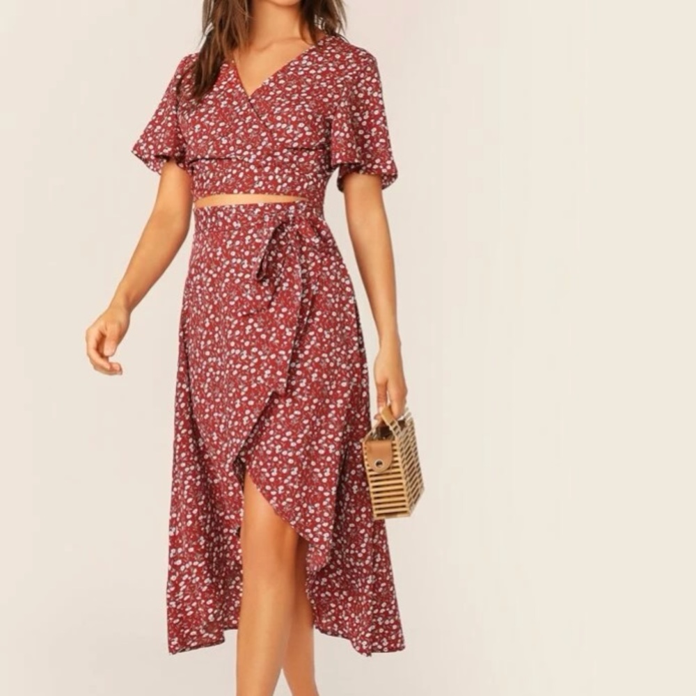 2-piece top with high-low skirt, brand new!